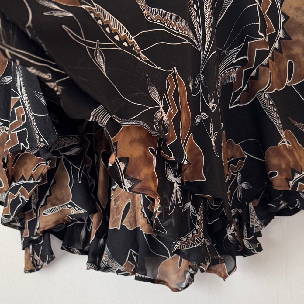 Chico's 100% Silk Flowing Midi Skirt in Black & Brown Floral Design. Medium - Picture 13 of 14